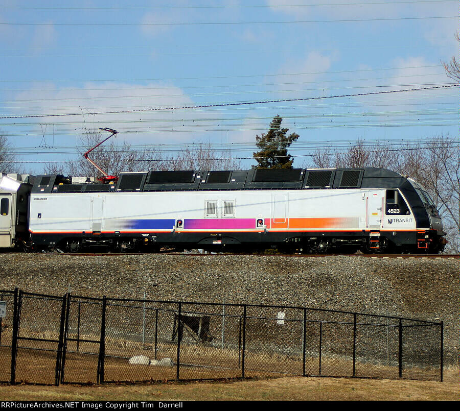 NJT 4523